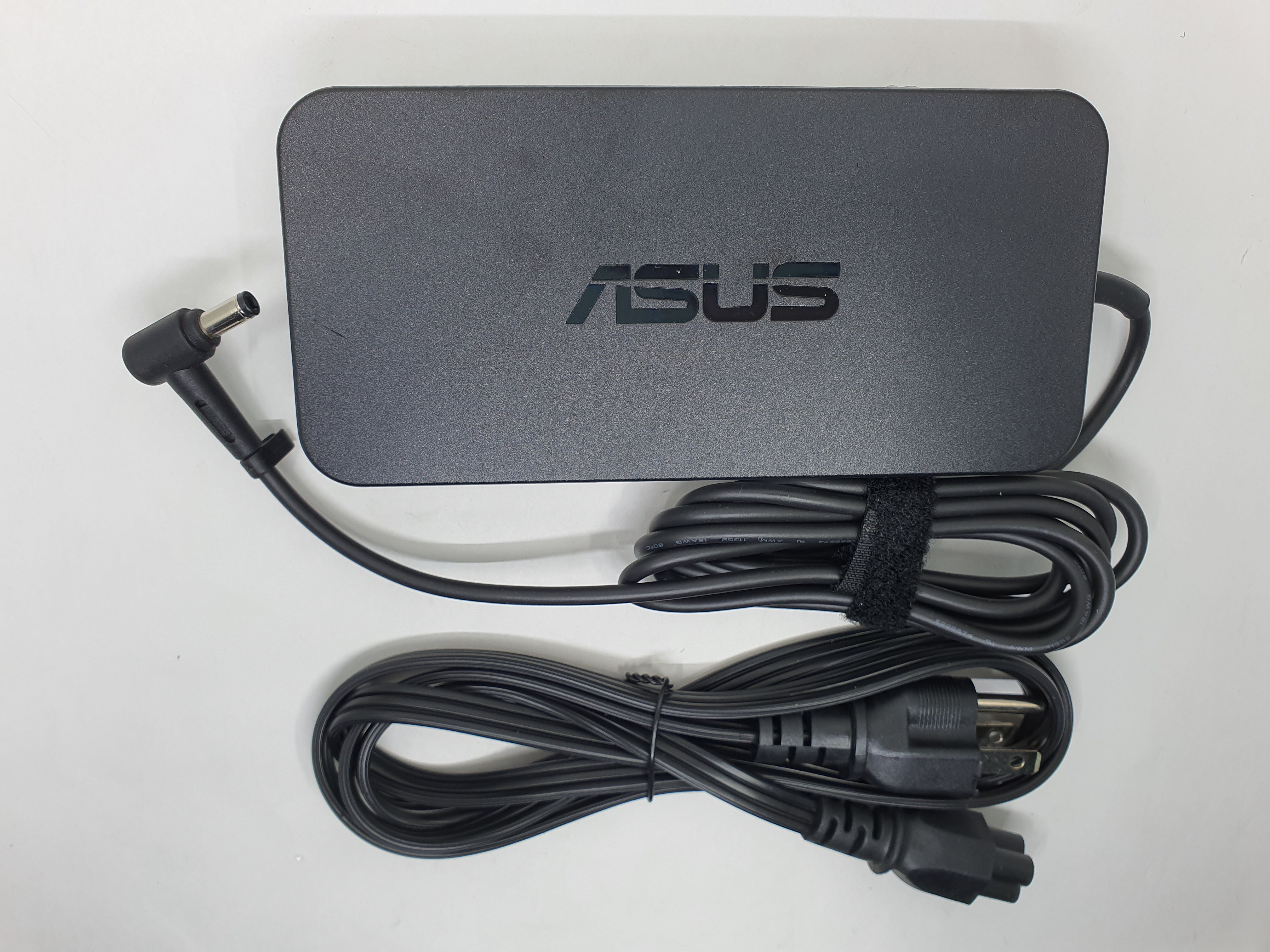 Asus Adapter 150W 19.5V 5.5 x 2.5 RP O1