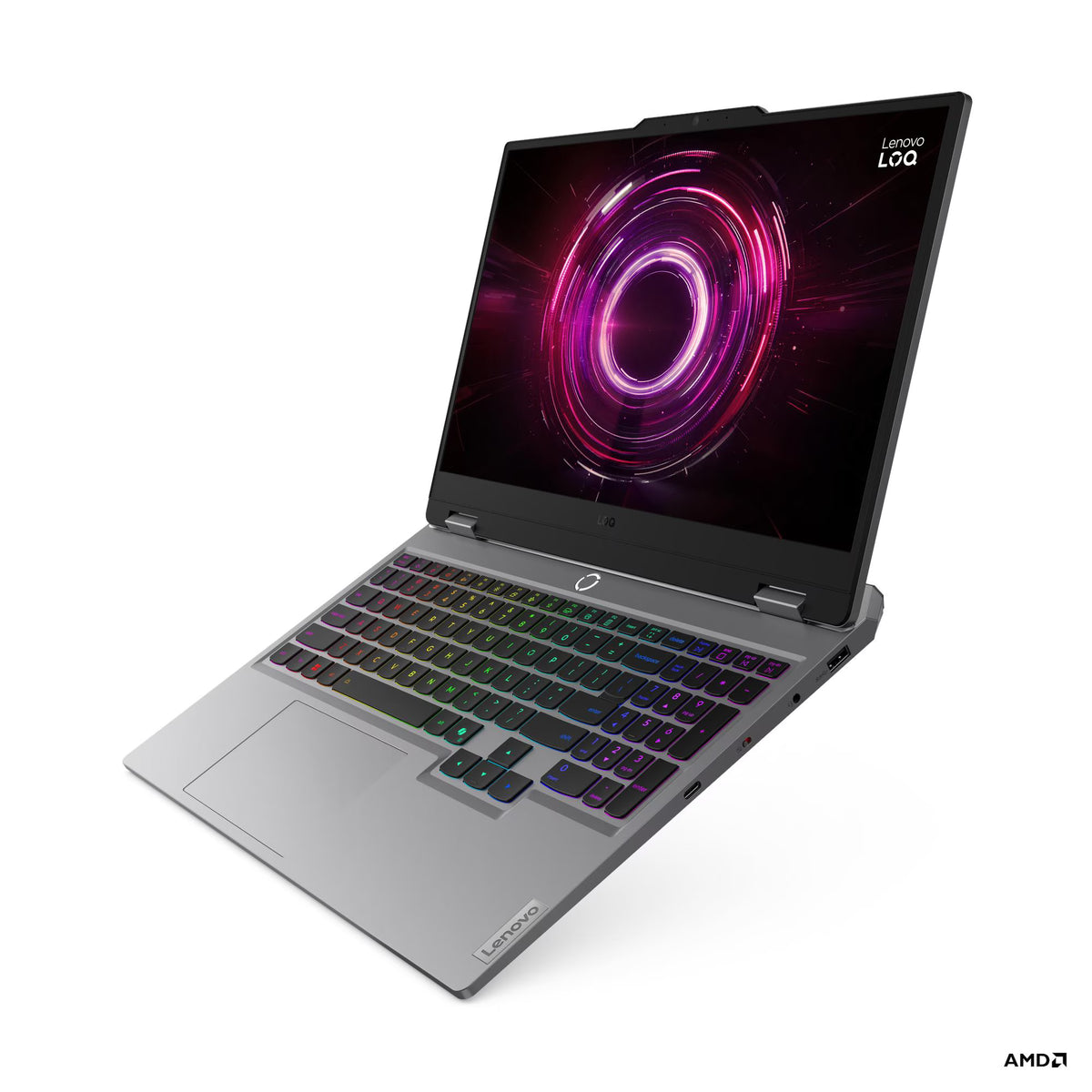 Lenovo loq 15ahp10 | ryzen 7 250 rtx 5050 8gb | 32gb ddr5 1tb ssd | 15,6" fhd 144hz | gaming prenosnik 4 Lenovo loq 15ahp10 gaming prenosnik pogled na ohišje in priključke