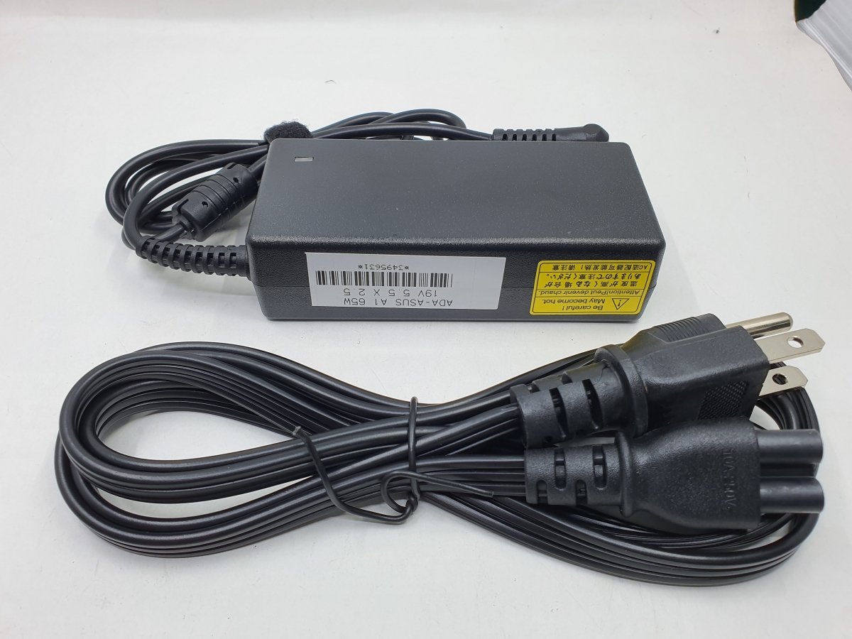 Asus Adapter 65W 19V 2P | Gigahertz