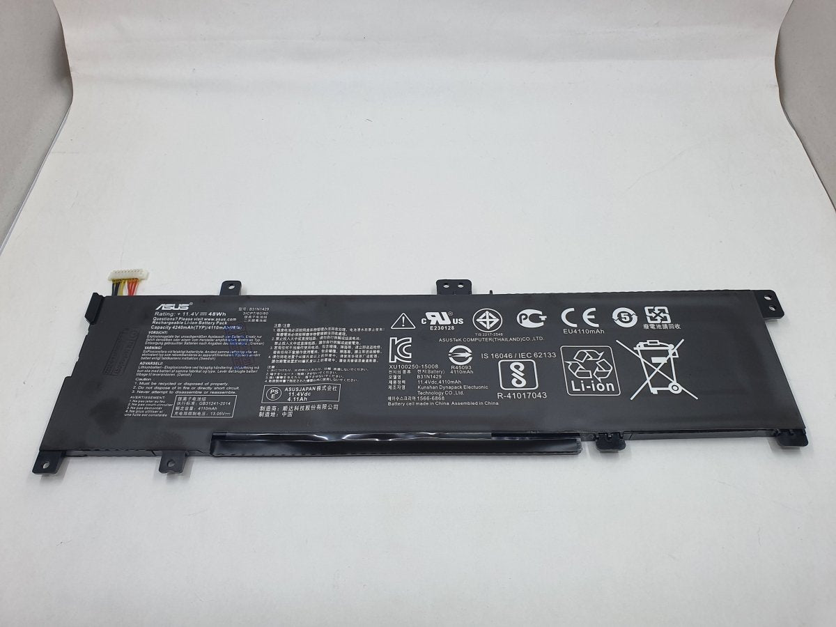 Schermo LCD IPS 15,6 Pollici Full HD Per ASUS K501UX-AH71 – Opaco 30 Pin