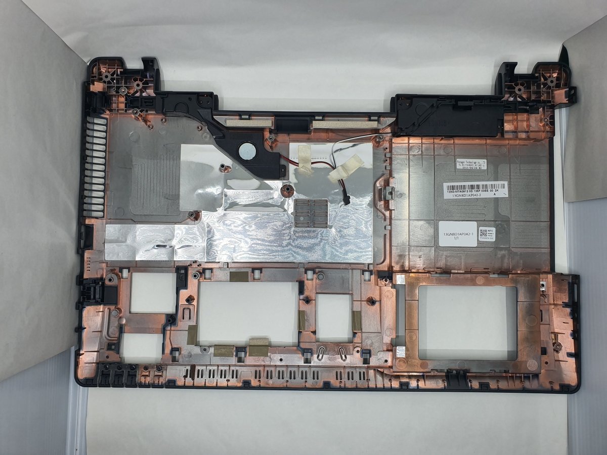 Asus Bottom Case K55VD WL for ASUS K55VD - SX405 | Gigahertz