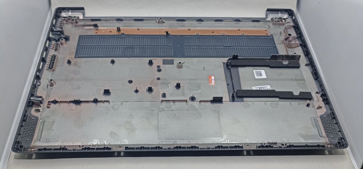 Replacement Bottom Case for Lenovo L340 - 15IRH WL | Gigahertz