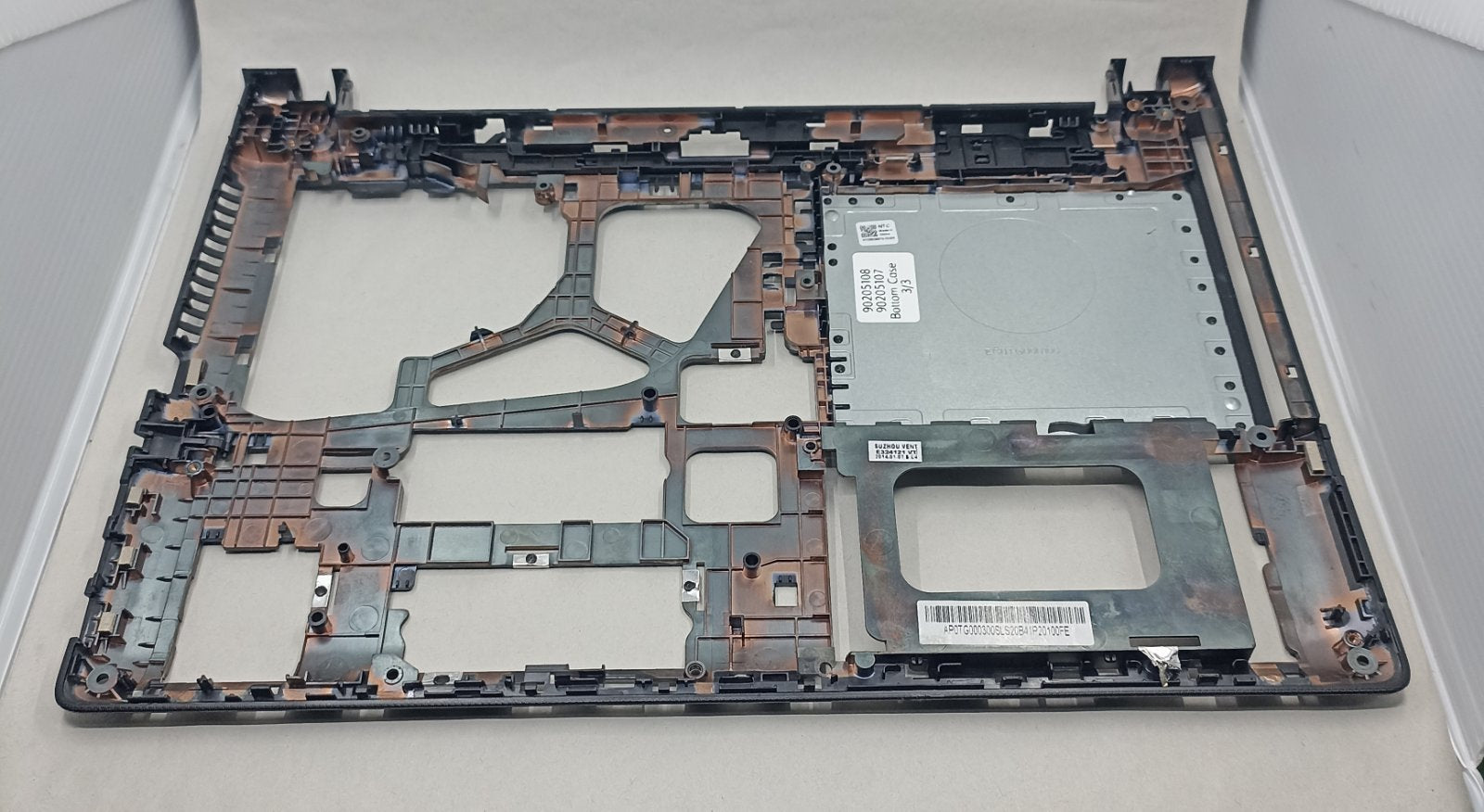 Replacement Outer Bottomcase for Lenovo G40-70 WL
