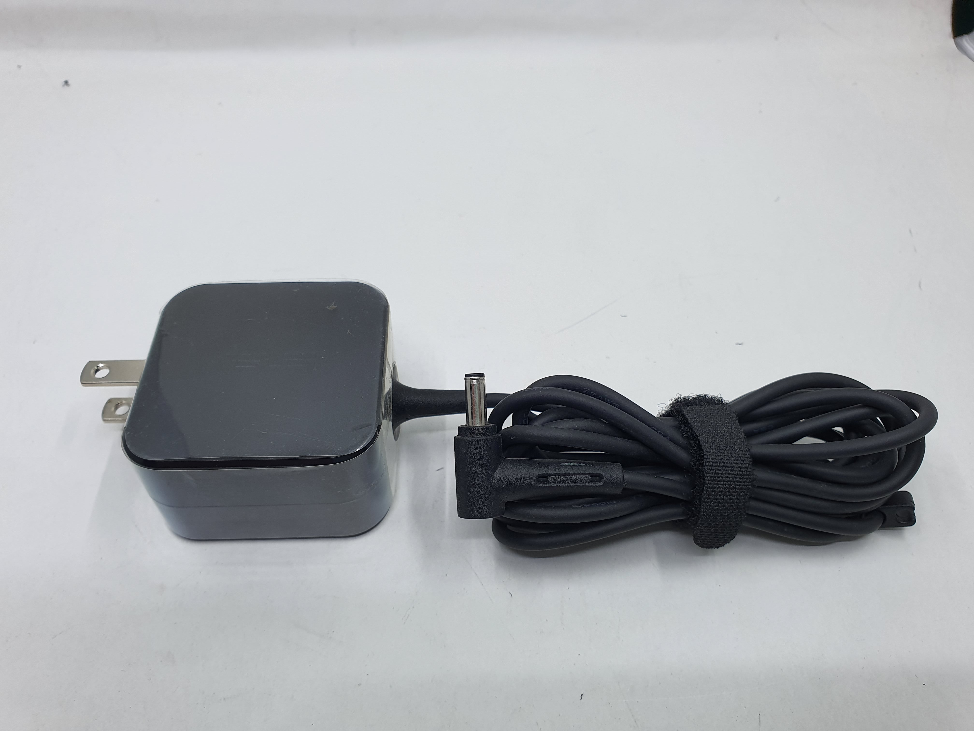 Asus Adapter 33W 19V 4.0 x 1.35 RP O1