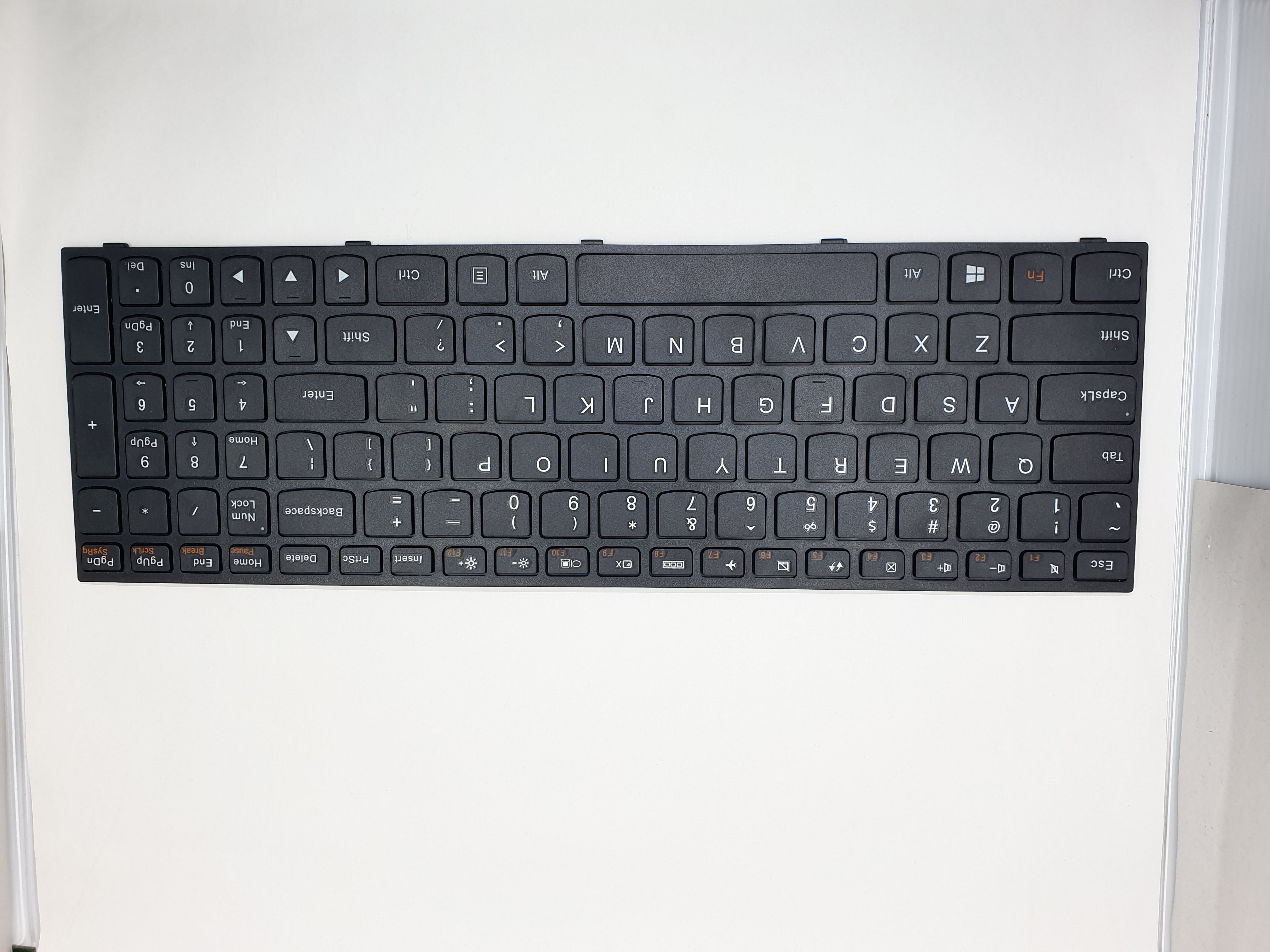 Lenovo 25214739 Sub Fru 25214799 Keyboard WL for Replacement - G50-80