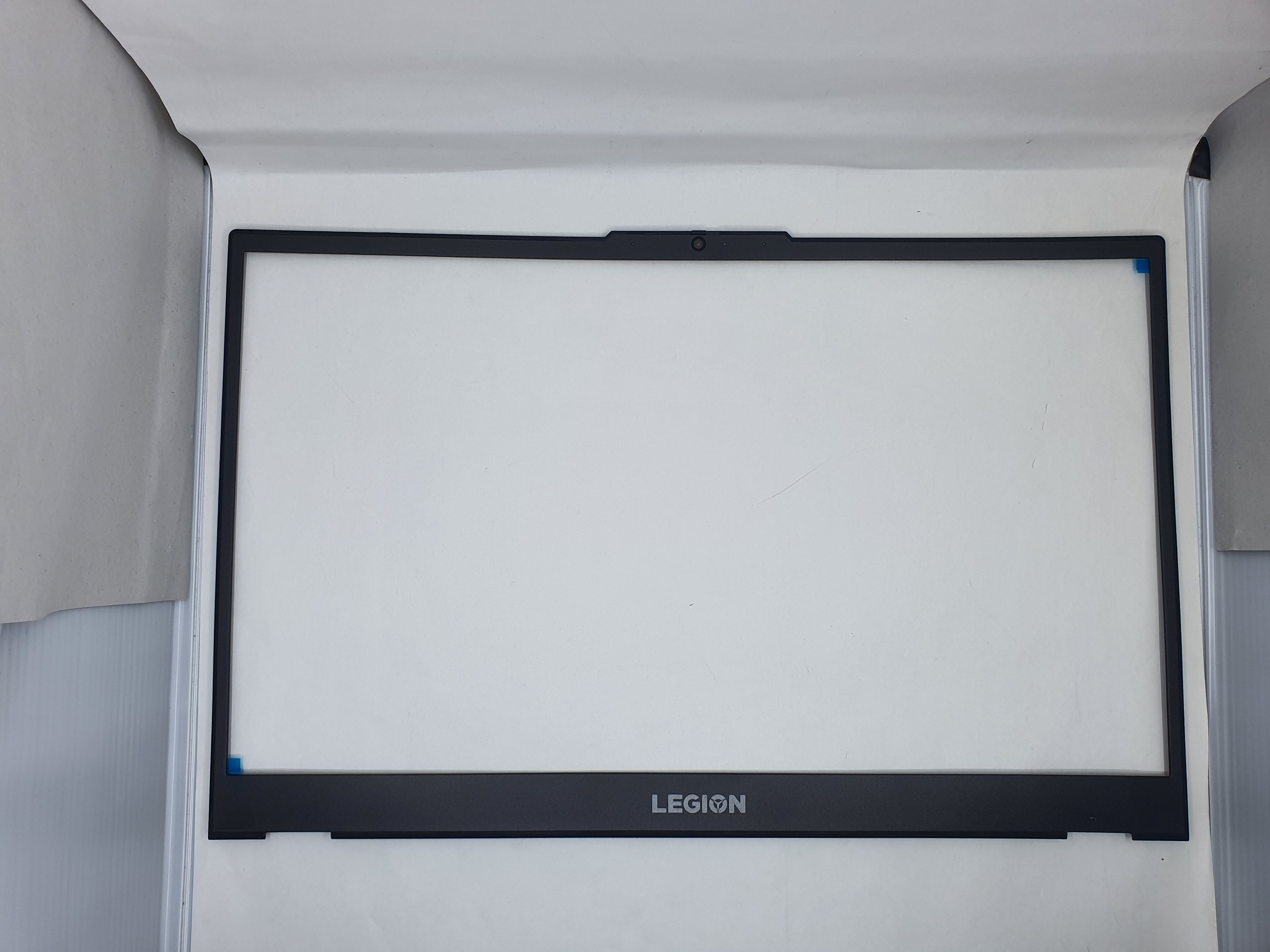 Lenovo LCD BEZEL Legion 5-15IMH05 WL for Replacement - Legion 5-15IMH05
