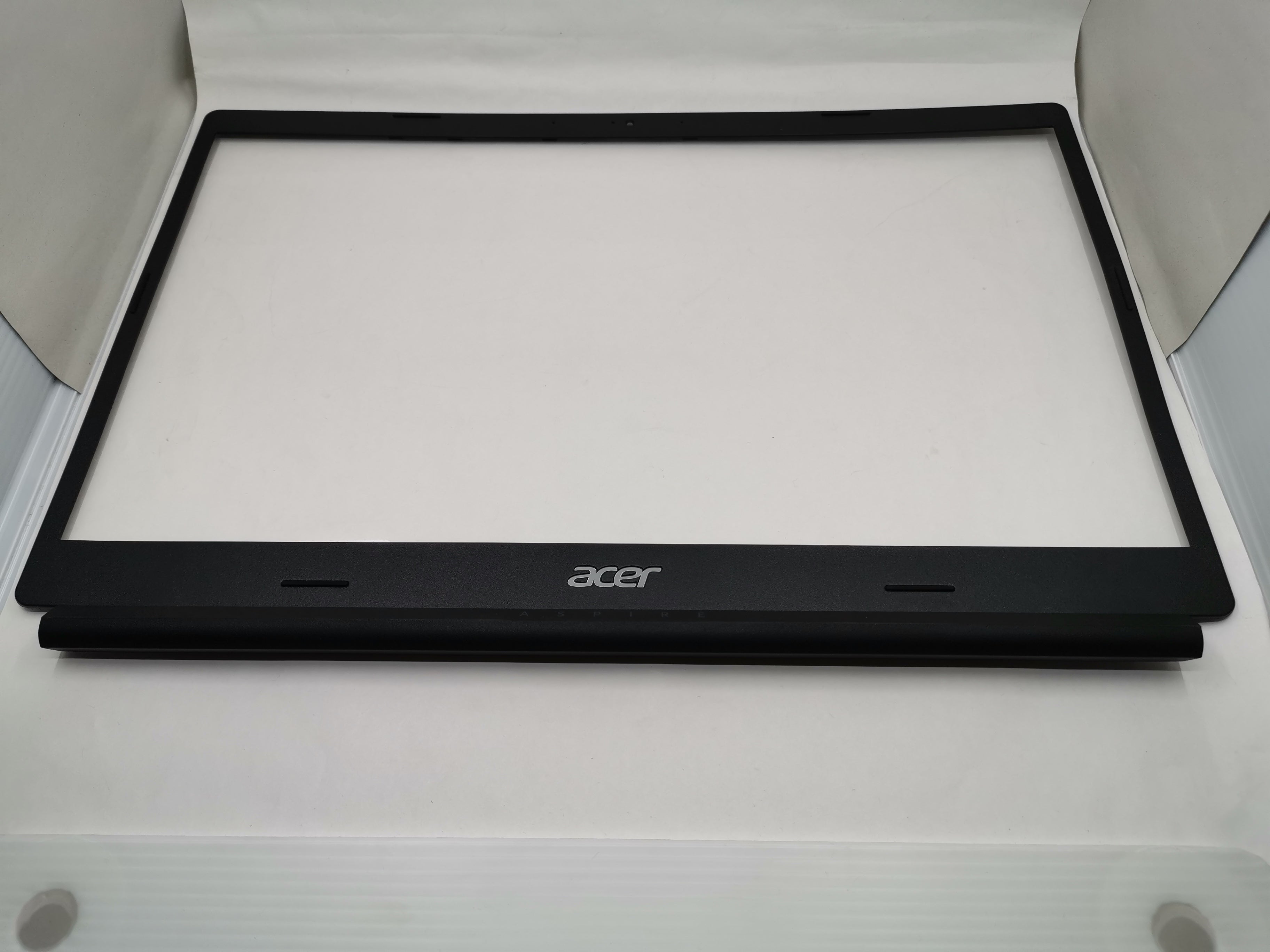 Acer LCD Bezel for Acer Aspire 3 A315-57G-59HR