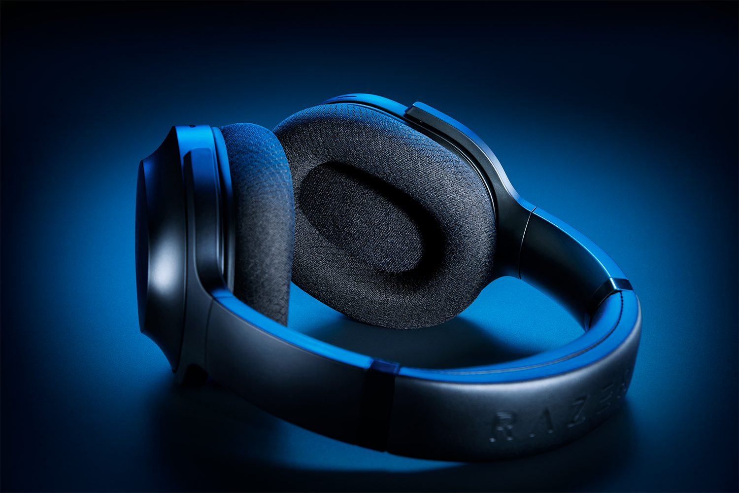 Razer Barracuda Wireless Multi-Platform Gaming And Mobile Headset