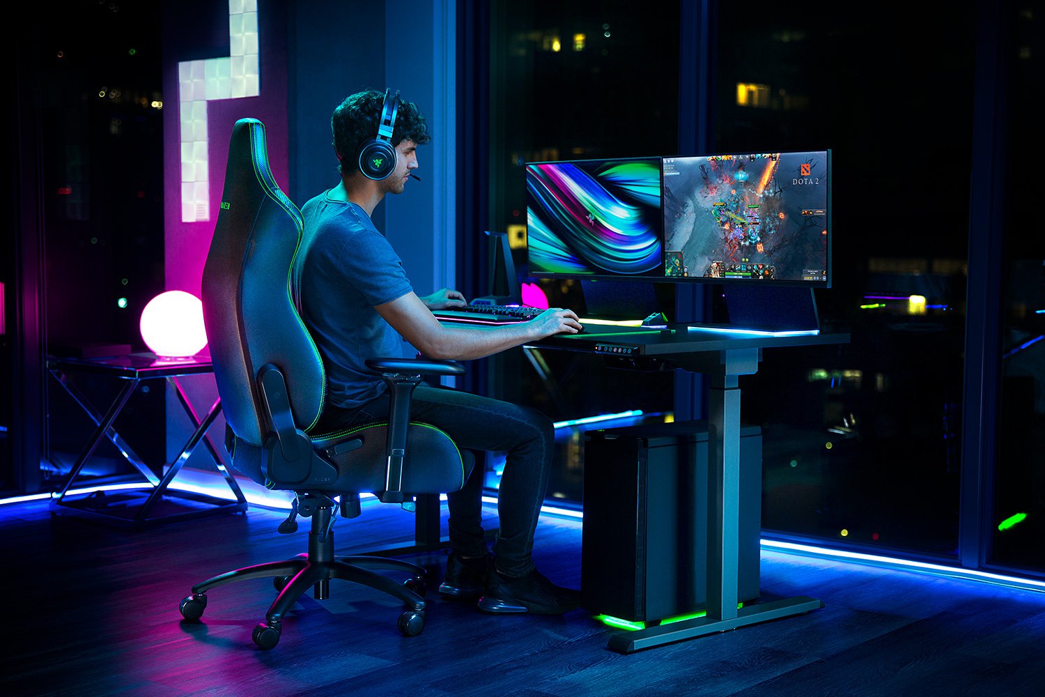 Razer Iskur Built-in Lumbar Support Gaming Chair