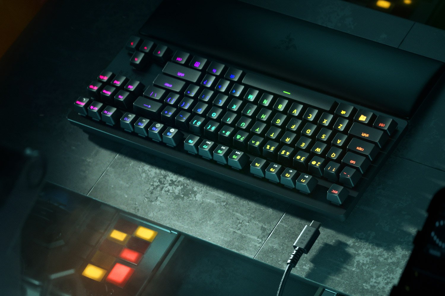 Razer Huntsman V2 Tenkeyless Optical Switch Gaming Keyboard